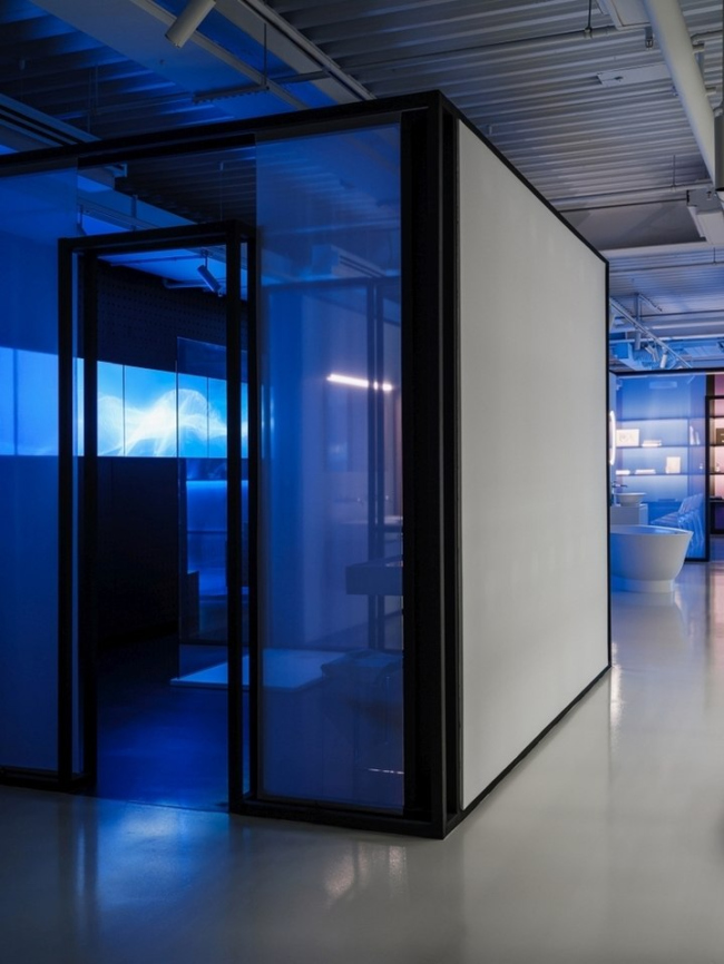 ���-��� ROCA GROUP SPACE