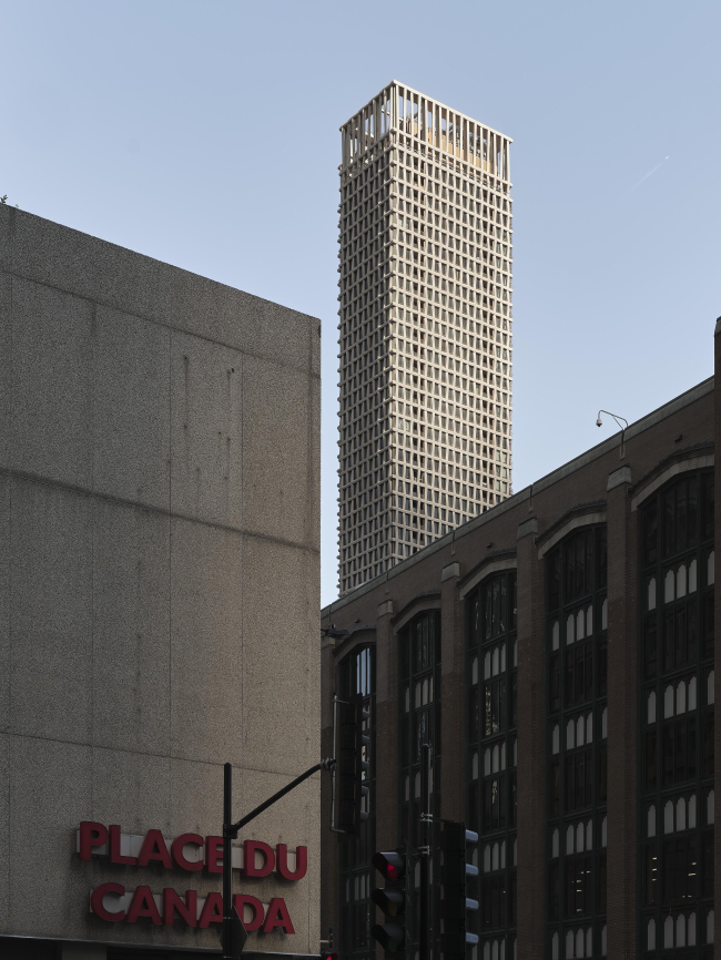 ����� 900 Saint-Jacques � ��������