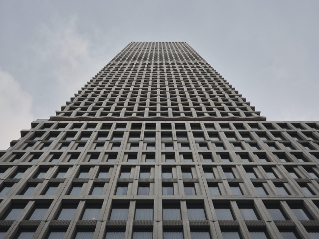 ����� 900 Saint-Jacques � ��������