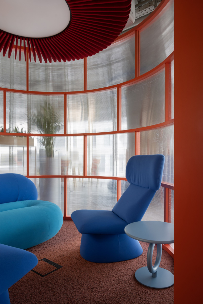 ���� Serb Tech � ��������. ������������