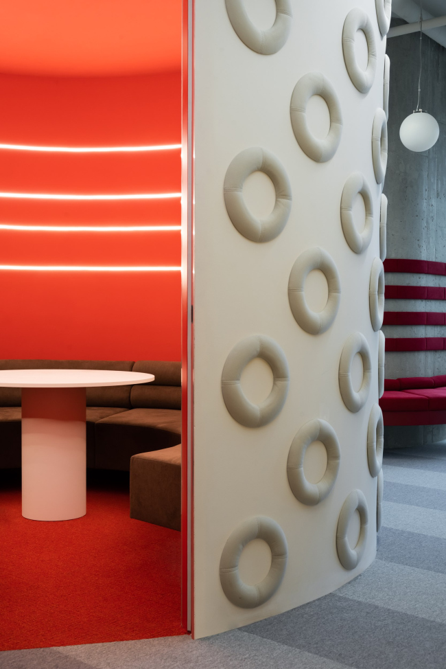 ���� Serb Tech � ��������. ������������