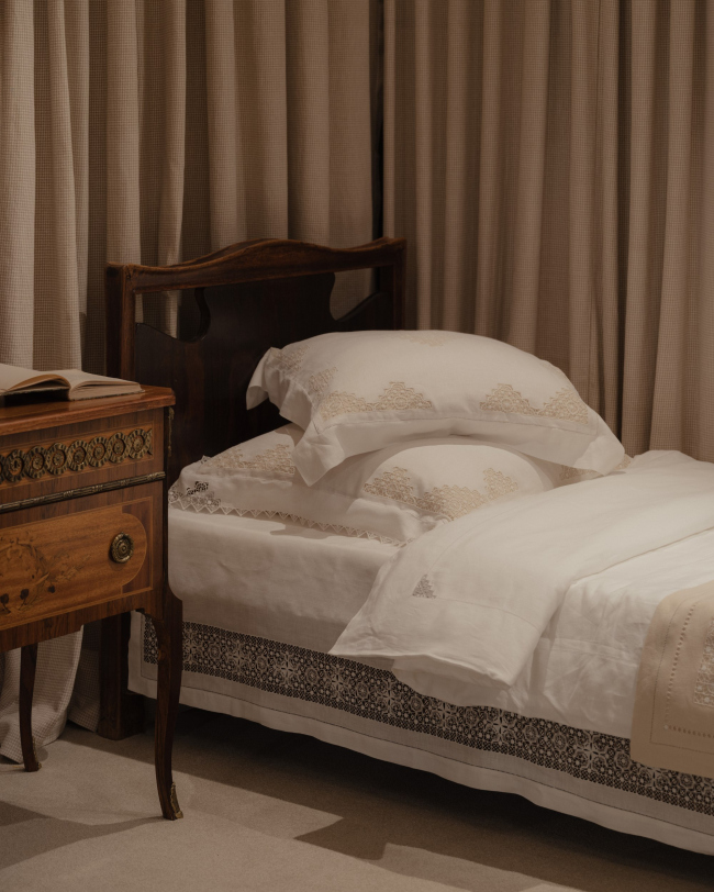 ����� ����������� ������� � �Alexandra Georgieva� � ������