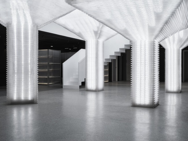 ������� � ������������ ��� ������ PRISM � ������