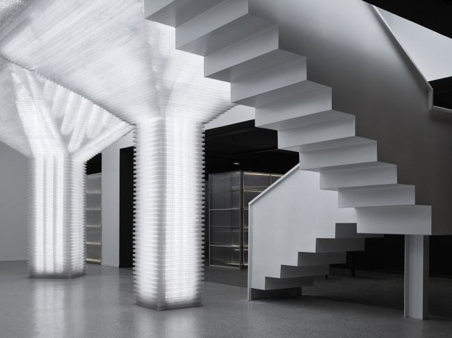 ������� � ������������ ��� ������ PRISM � ������