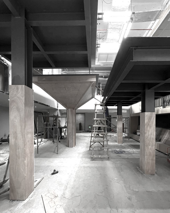 ������� � ������������ ��� ������ PRISM � ������ � � �������� �������������