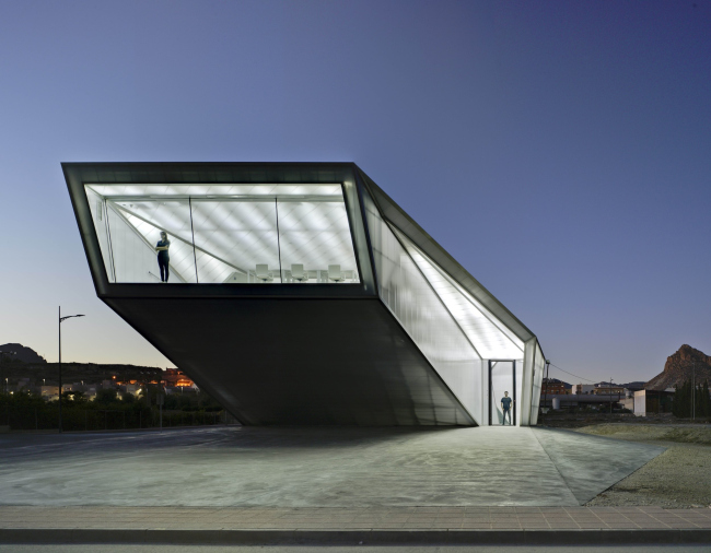 ������-��������� � ������ ������ � �������