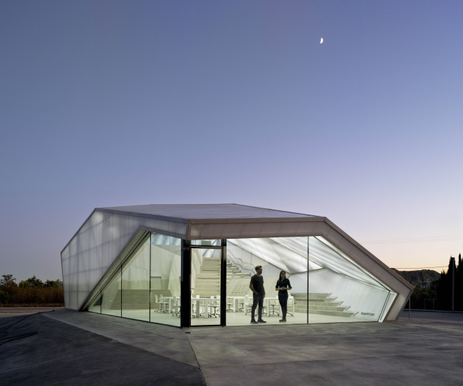 ������-��������� � ������ ������ � �������