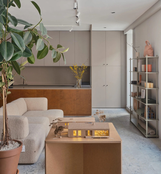 ������ ������ Delo