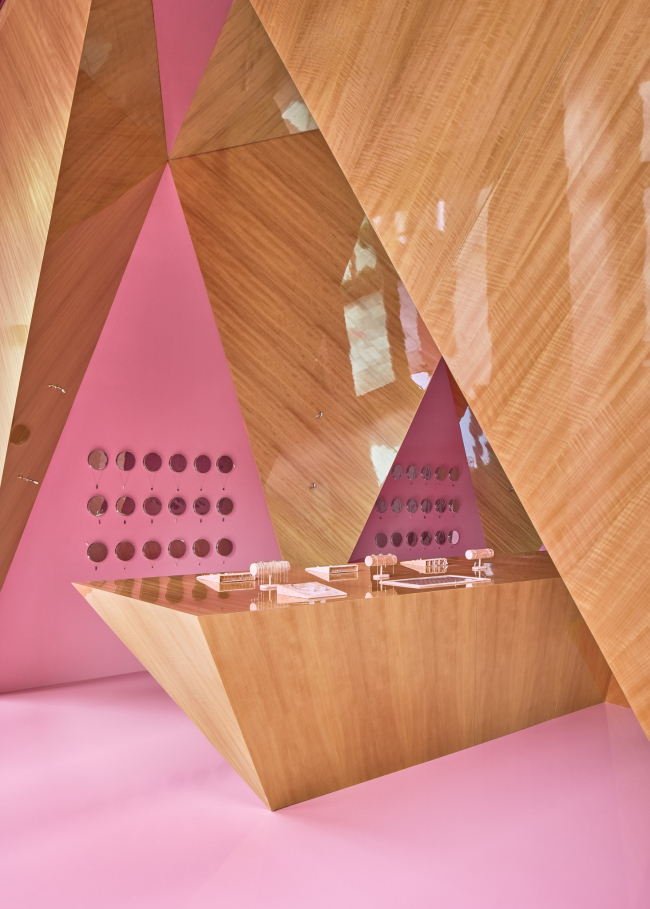 ��������� ����� Lindeza