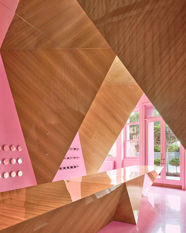 ��������� ����� Lindeza