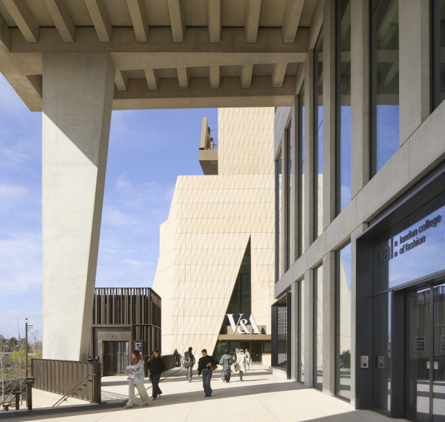 ��������� ������ ����� �������� � �������� � V&A East � � �������