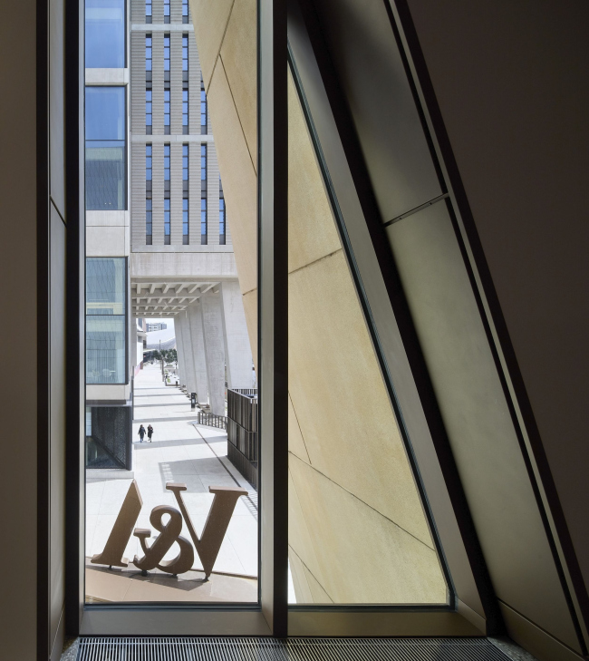 ��������� ������ ����� �������� � �������� V&A East � �������