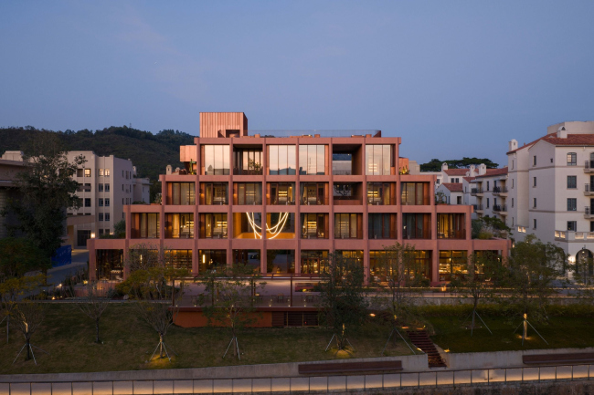 ����� Author′s Room � ��������� Aranya �� ����� ��������