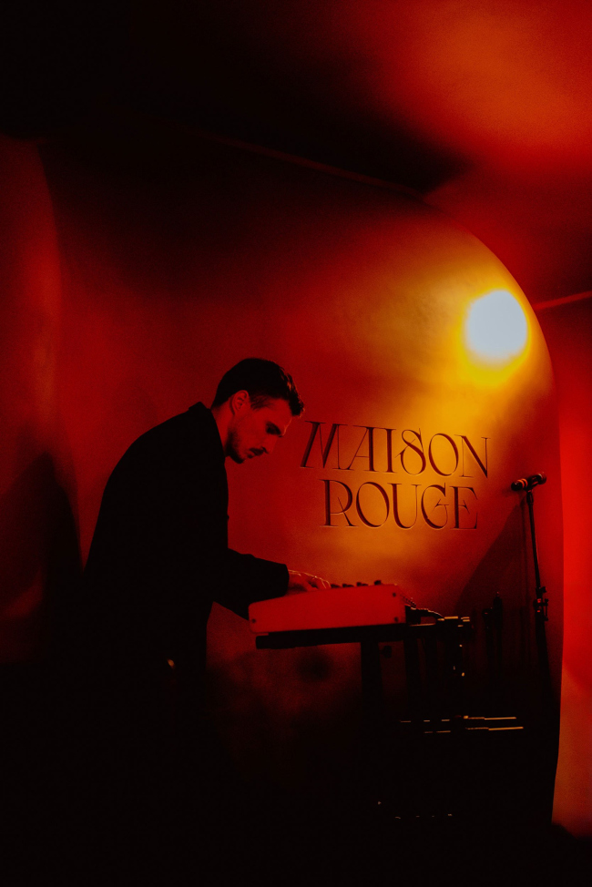 MAISON ROUGE