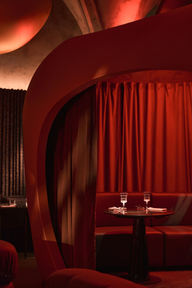 MAISON ROUGE