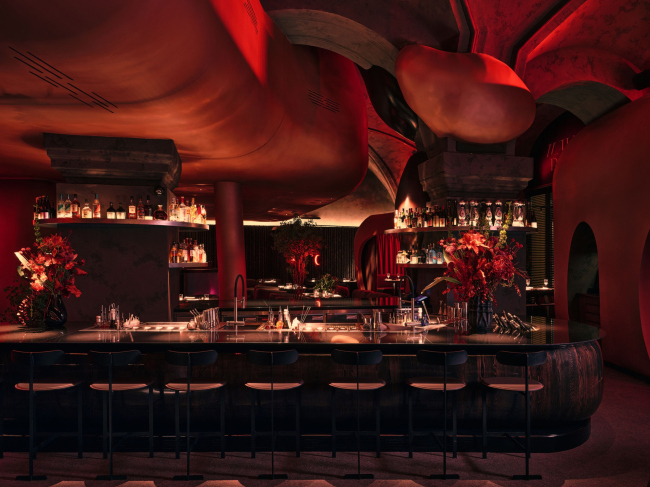 MAISON ROUGE