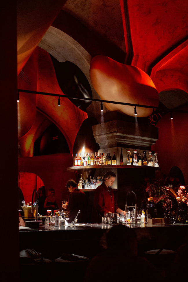 MAISON ROUGE