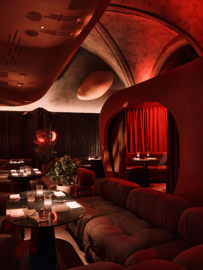 MAISON ROUGE