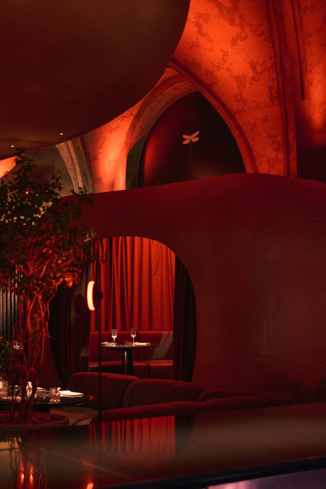 MAISON ROUGE
