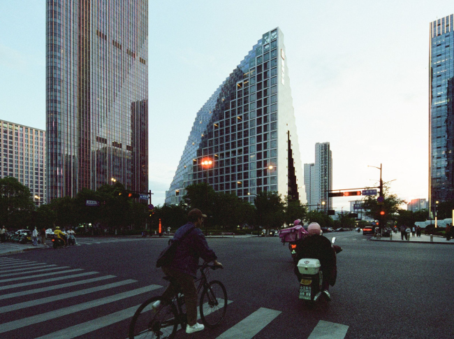 ������������������� ������ Hangzhou Prism