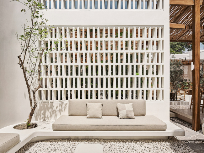AVLI. Modern greek