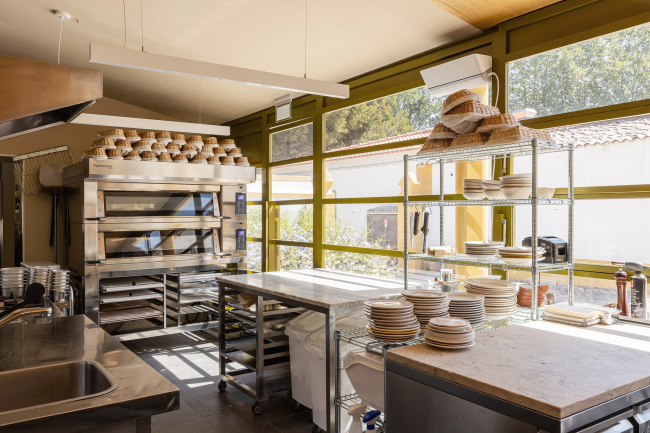 Doma Cafe & Bakery