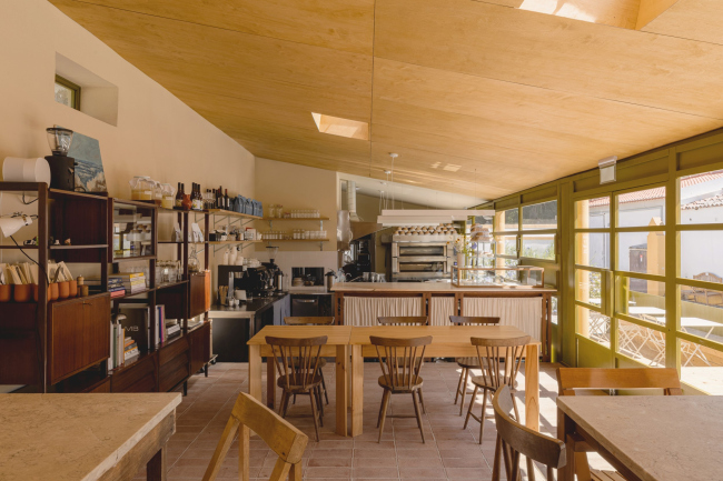 Doma Cafe & Bakery