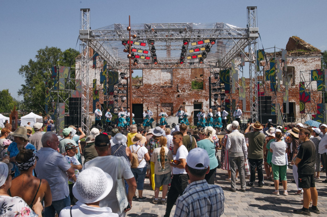 ��������-���������� ���� ��������� � ����� ������. �������� �����. ��������� ������