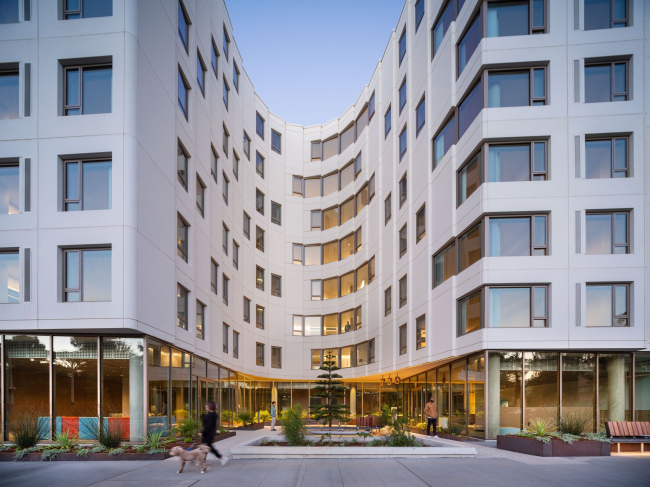 �������� ����������� ����� 730 Stanyan