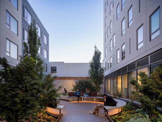 �������� ����������� ����� 730 Stanyan