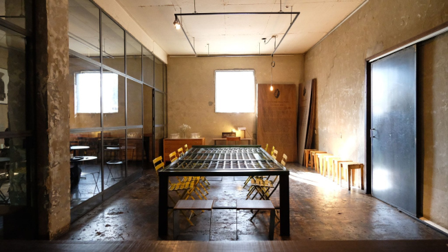 ���� Anthracite Coffee Hapjeong � ������ �������