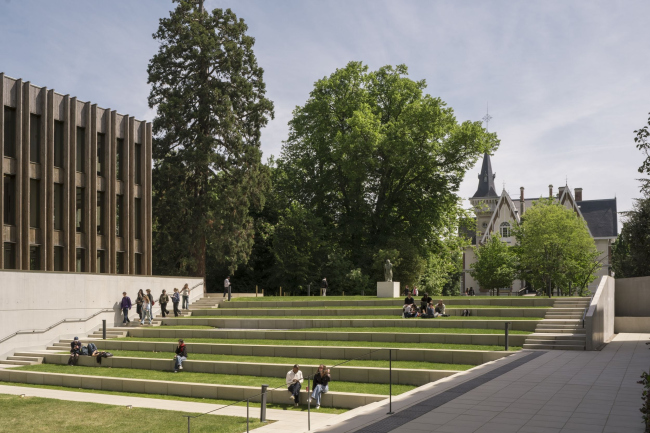 ������ Grande Orangerie � ���������� iXcampus