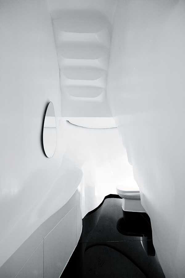 ������ Hutong Bubble 32. ���� � Shu He