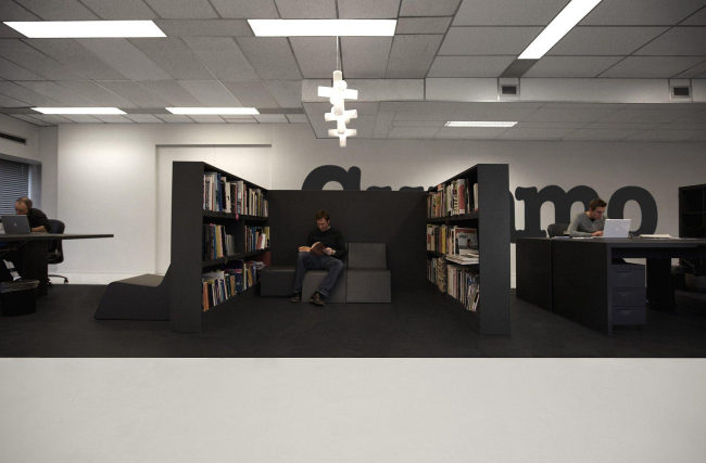 i29 Interior Architects. ���� ��������� Gummo � ����������