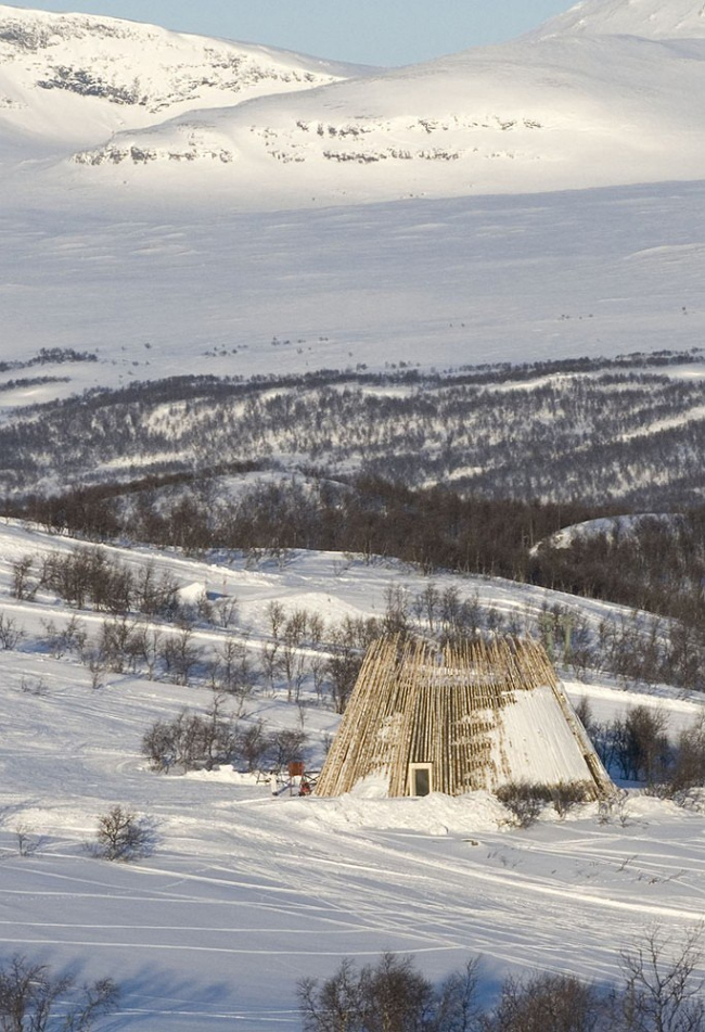 ������ � ���������� ������� Holiday (�����) � �������� ������� � �������������, ������. ������ ���� Murman Arkitekter ab, ������. ����: Hans Murman