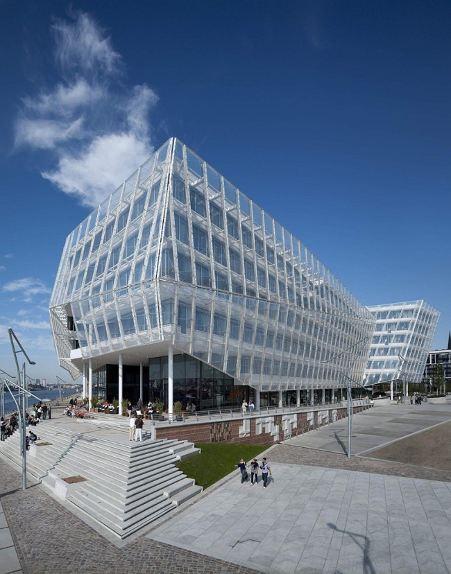     “Office” ()    Unileverhaus  , .   “Behnisch Architekten”, . : Adam Mork