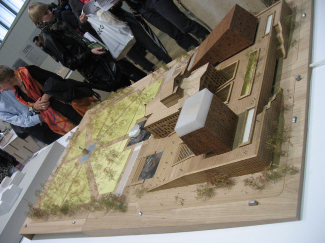 ������������� ������ ����� � ������ � ����. ������ ���� Neutelings Riedijk �rchitects 