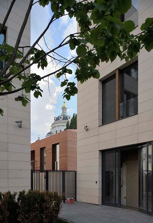 ����� ��� �� ����� ��������������. � ����������� � ���� ����� ��� ������. ����������, 2010. ���������� � ���� �������