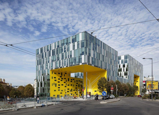 �������� Cite Des Affaires