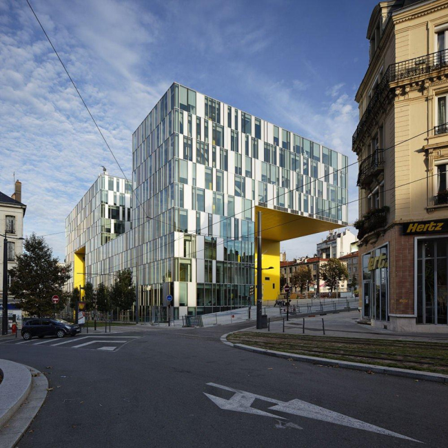 �������� Cite Des Affaires