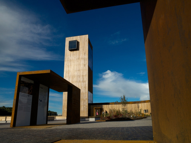 ����� � ���� ��������. ���� � Saunders Architecture