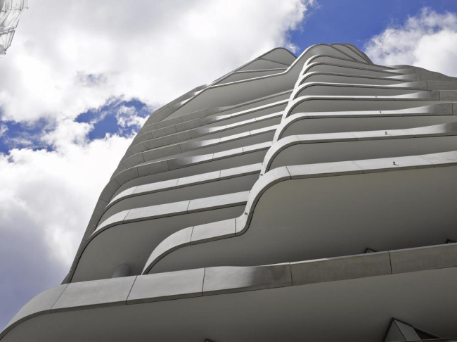 ����� ������ ����.  ���� � Roland Halbe / Behnisch Architekten  