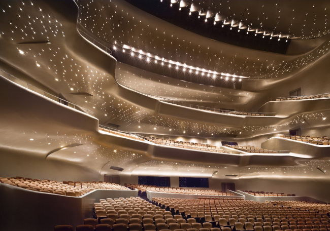 ������� ����� � �������� � Zaha Hadid Architects