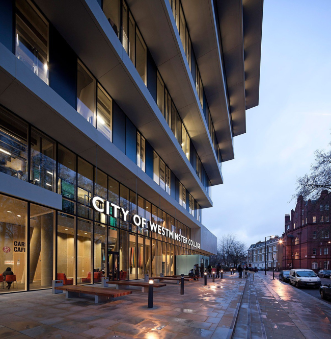 ������� ������ �����������. Photo: Adam Mork