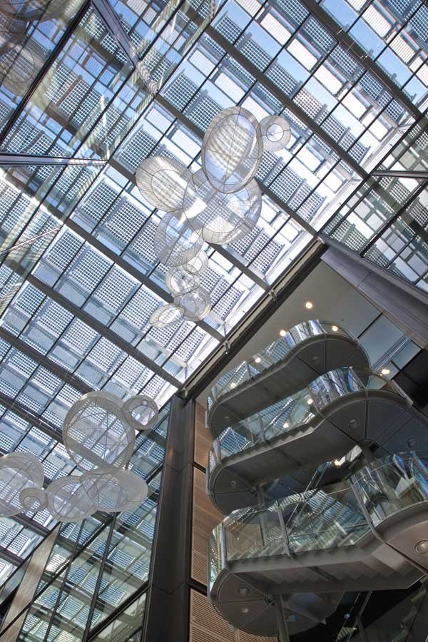 ���������� ����������� ������������� ������������ � Frick Chemistry Laboratory