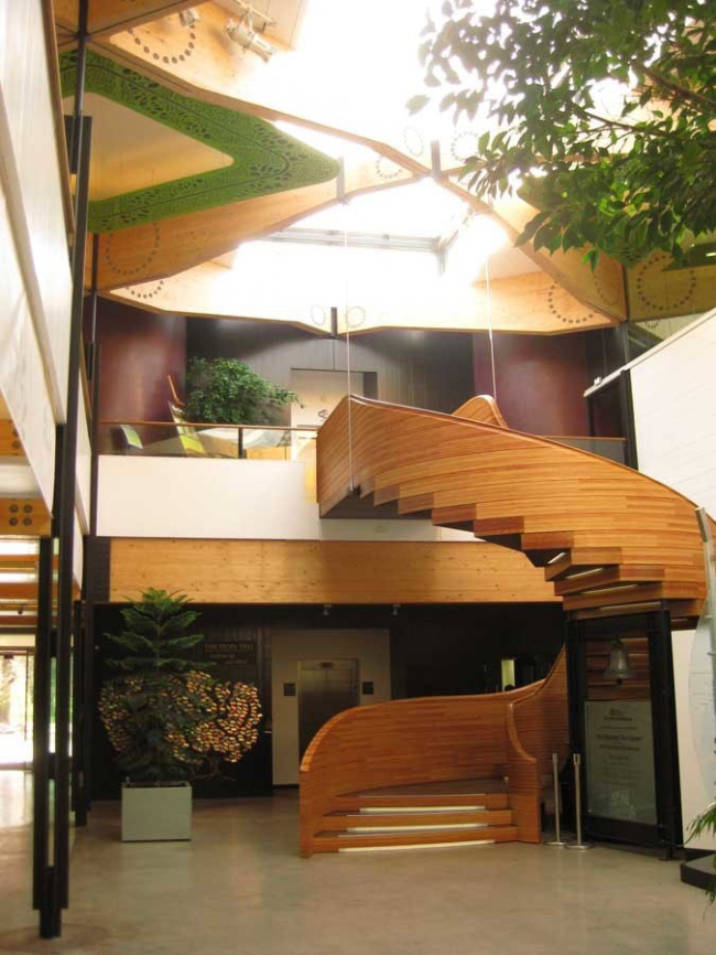 ������ ����� ����� ������������ ������������� ���� � ���������. 2011, � Adrian Welch