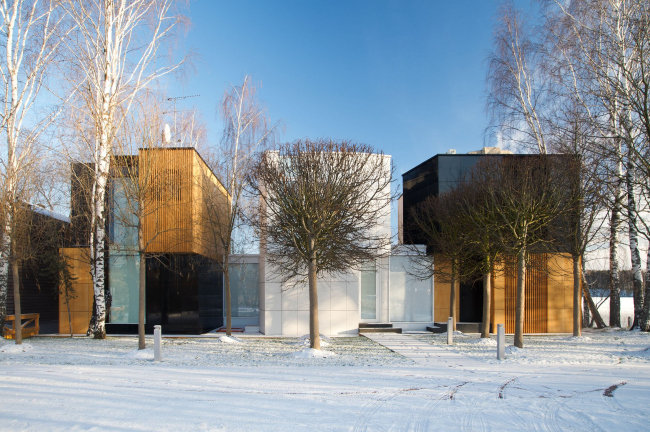 ���� �.�����������