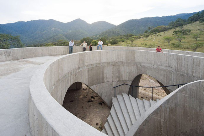 Обзорная площадка Эспинасо де Дьябло в горах Халиско. HHF architects. Фото © Iwan Baan