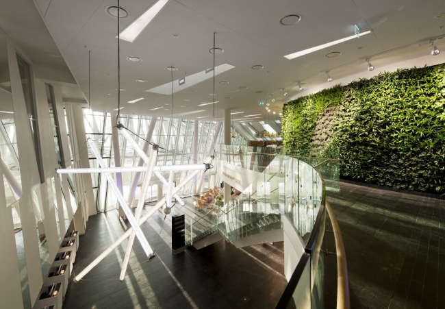 ��������� Bella Sky � Adam Mørk