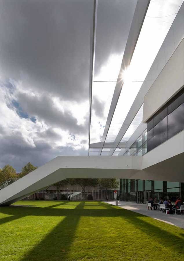 ������������� �������� ����� ������������� ������������ ���������. � Gerhard Hagen